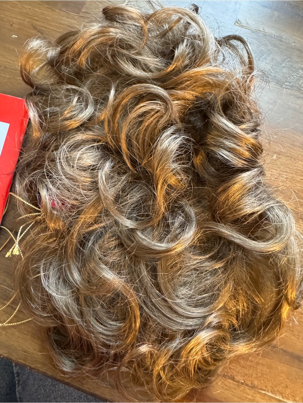 Voluminous Curly Clip-In Hairpiece in Light Brown Blonde Blend